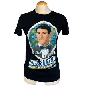 Nick Jonas / Beau Bridges How to Succeed Broadway Shirt - Size Small 🎭